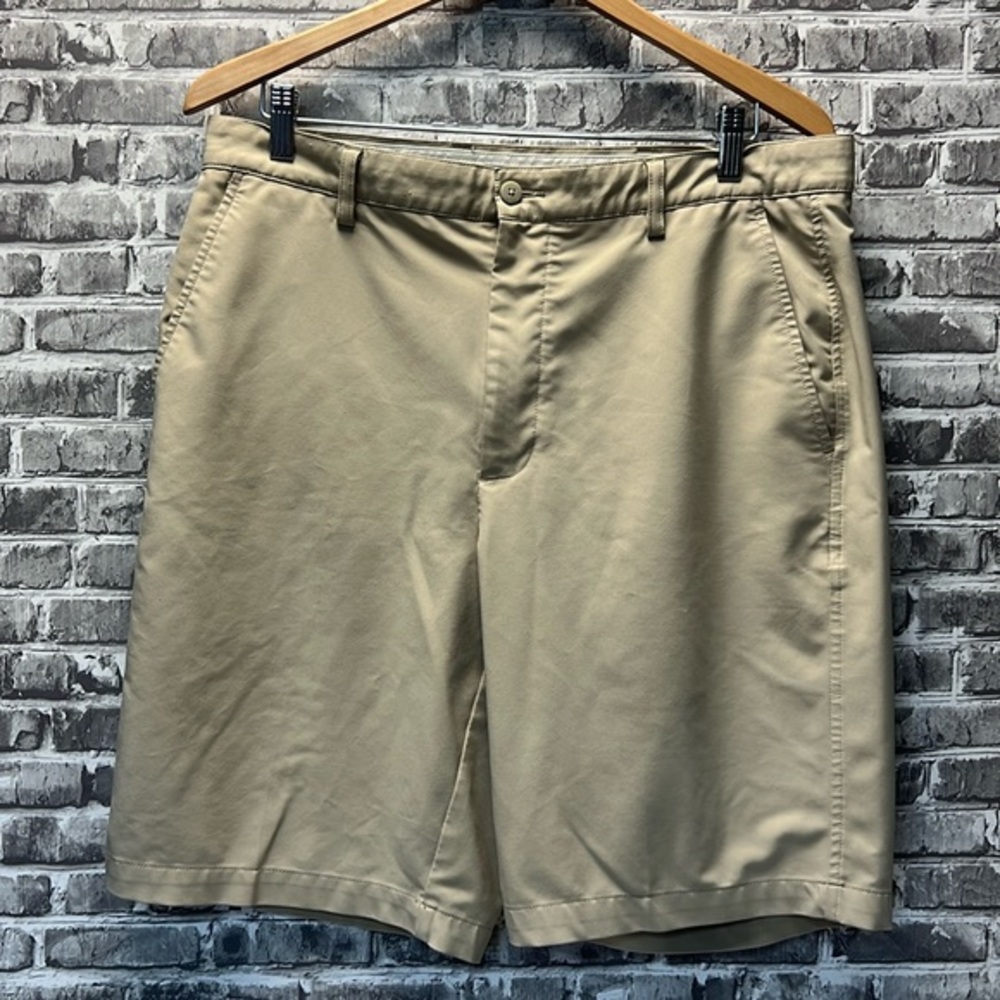 FootJoy shorts‎
